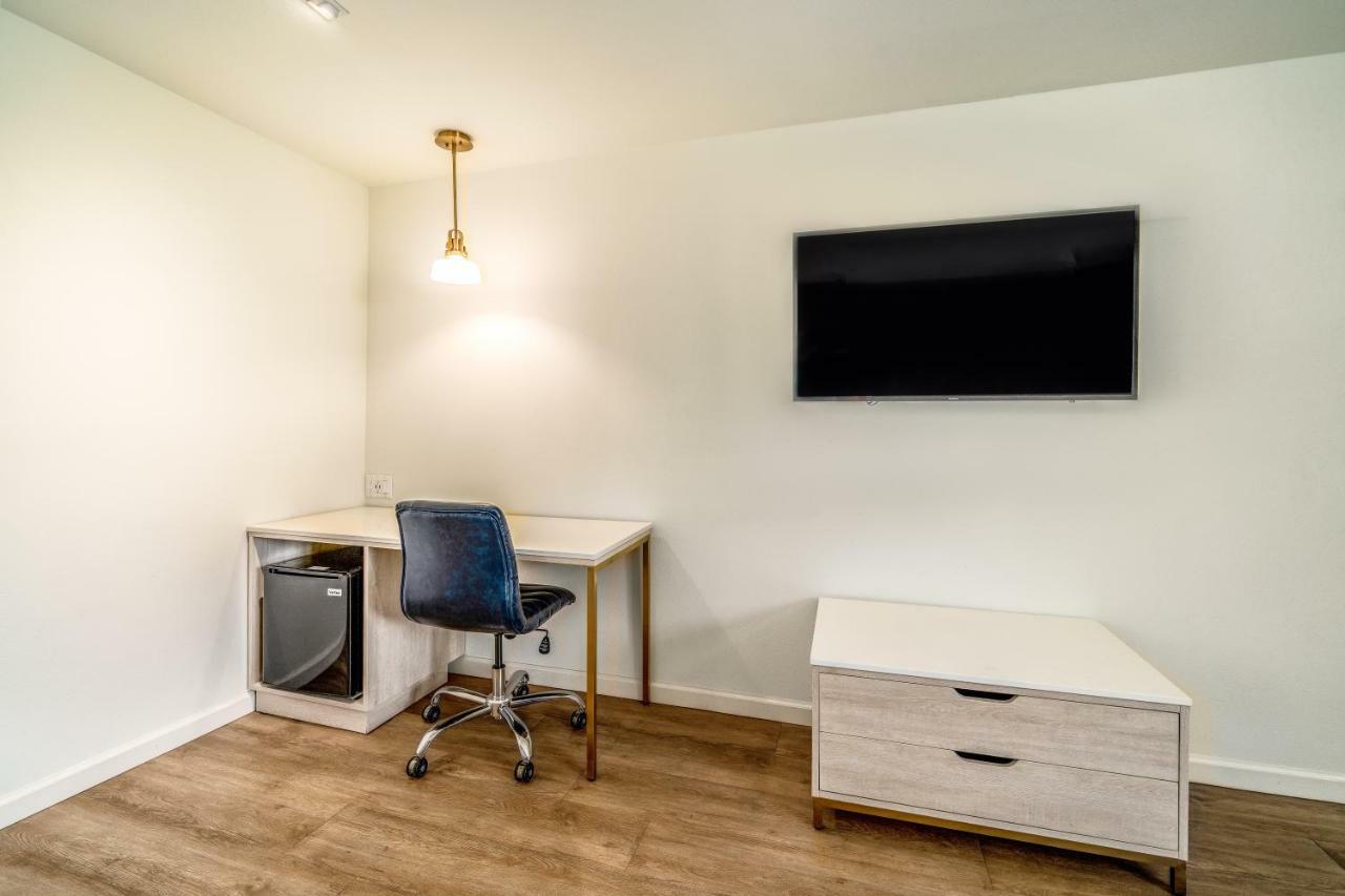 Trend Hotel At Lax Airport Lennox Pokoj fotografie